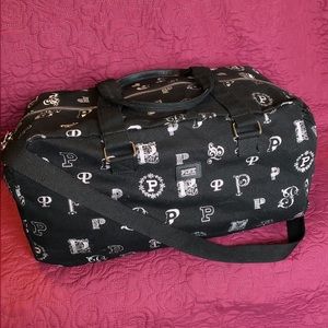 PINK Victoria Secret Duffle Bag